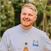 With over a decade of experience in recruitment and talent acquisition, I’ve developed a deep understanding of people’s goals.